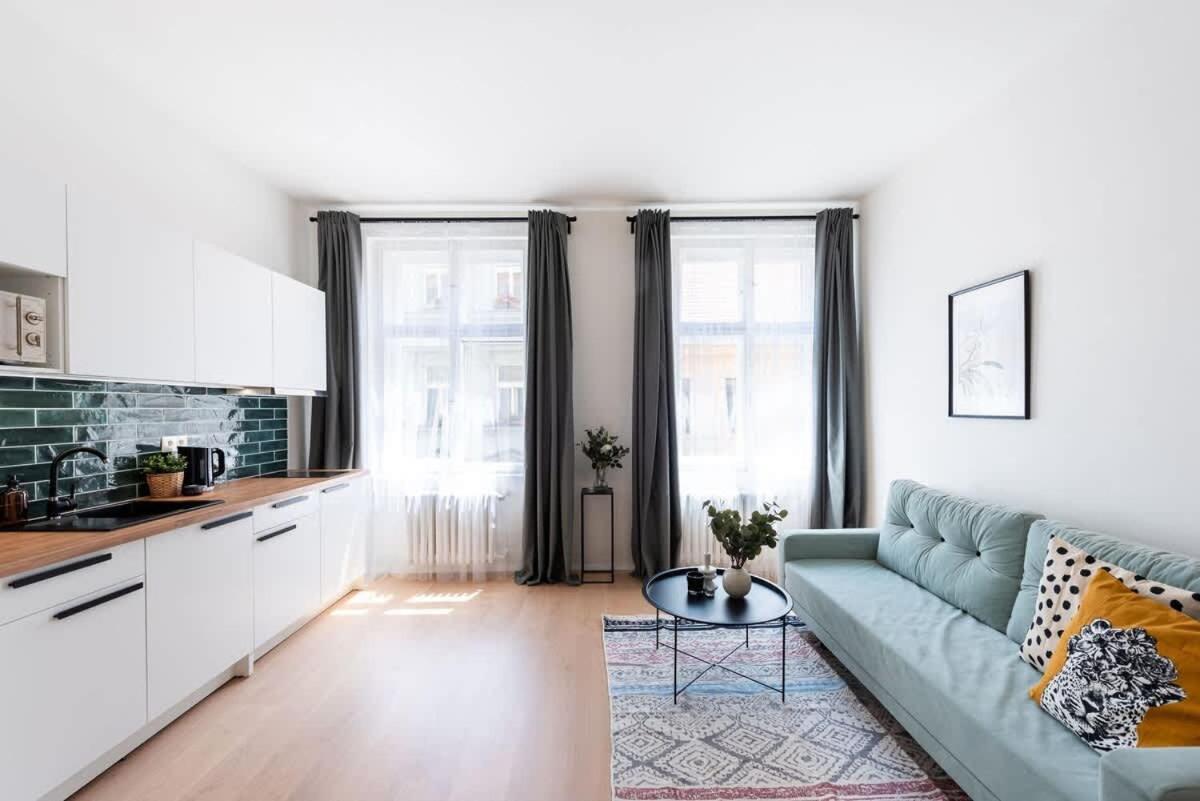 Unique Old Town 2br Oasis With Sofa Bed Appartamento Praga
